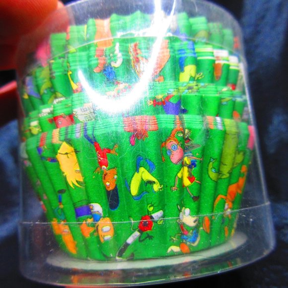 Nickelodeon Cupcake Liners Baking Nick Box Exclusive - Picture 6 of 8